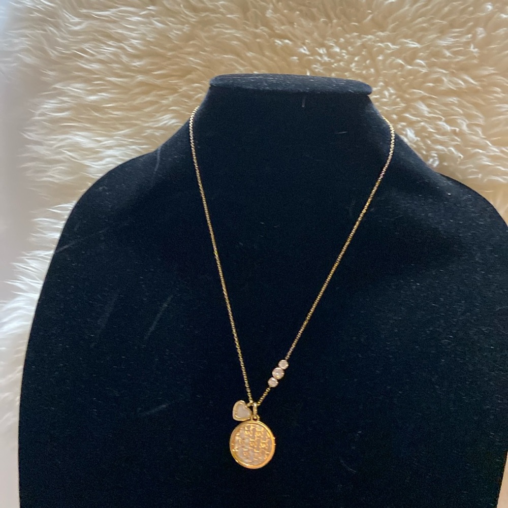 🩷 MICHAEL KORS MONOGRAM PENDANT  20” GOLD TONE NECKLACE  GREAT CONDITION